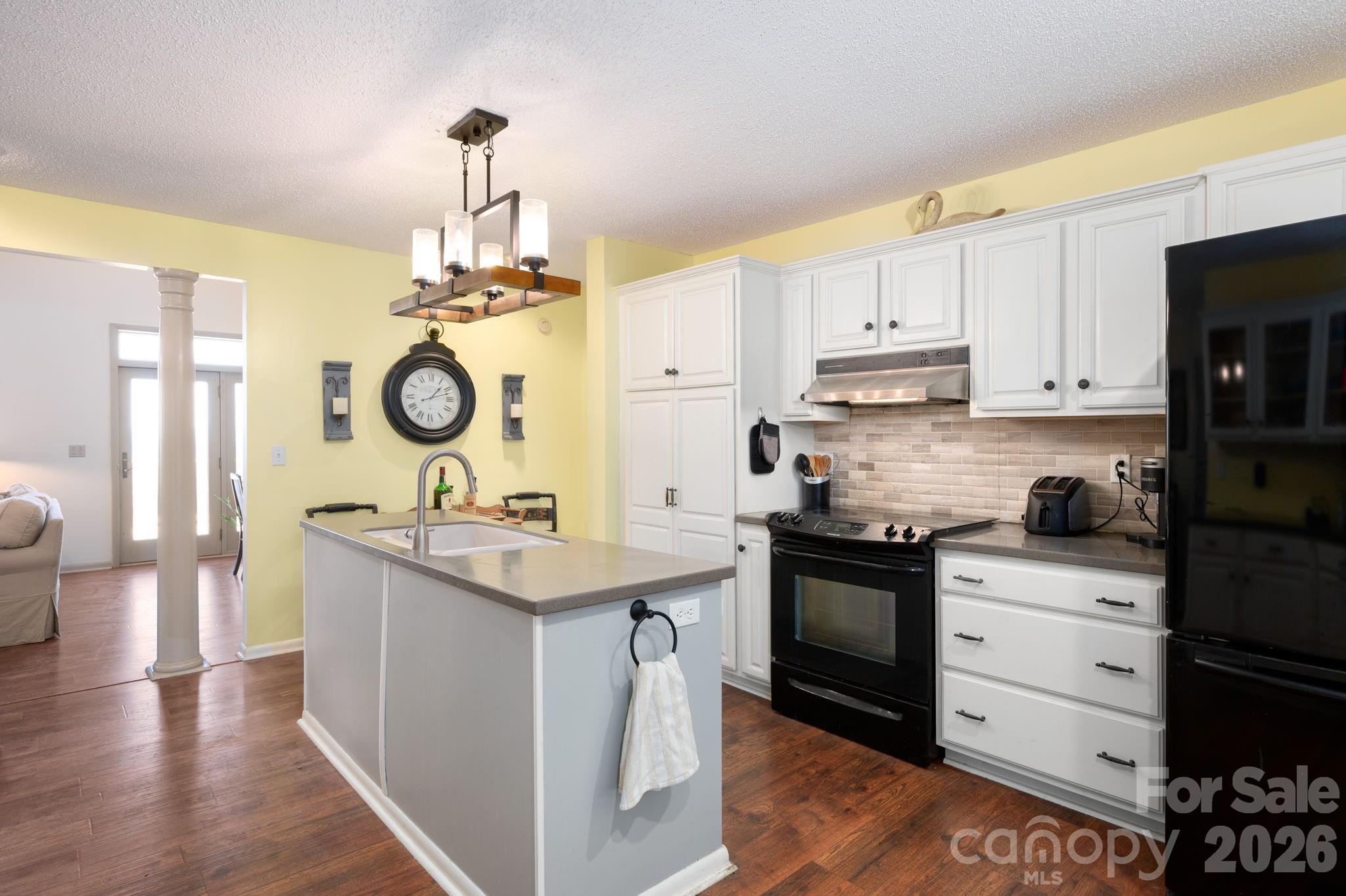 Wolf Laurel - Residential