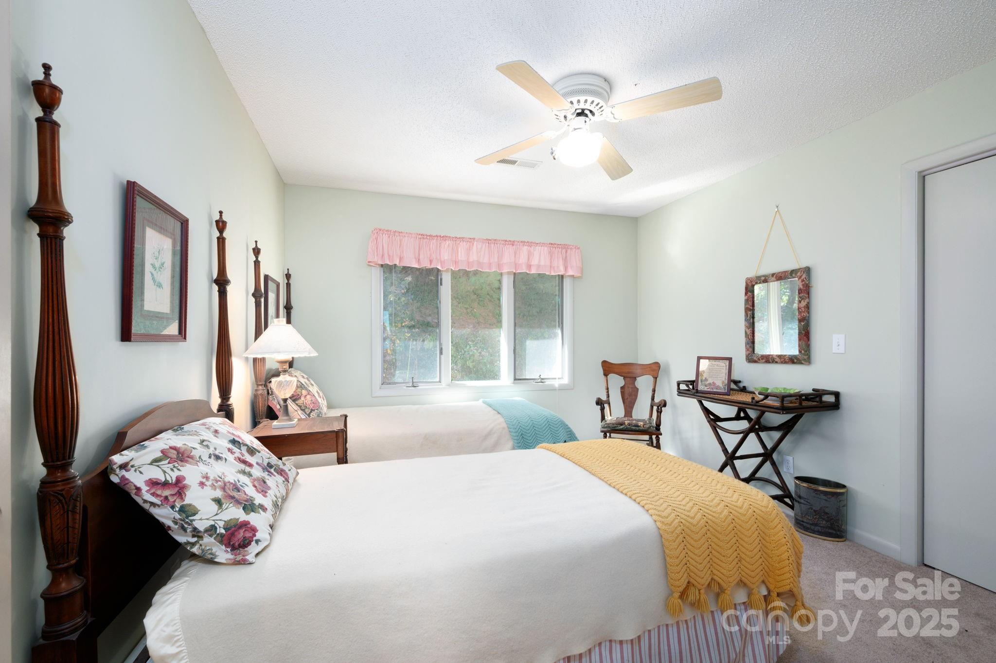 Wolf Laurel - Residential