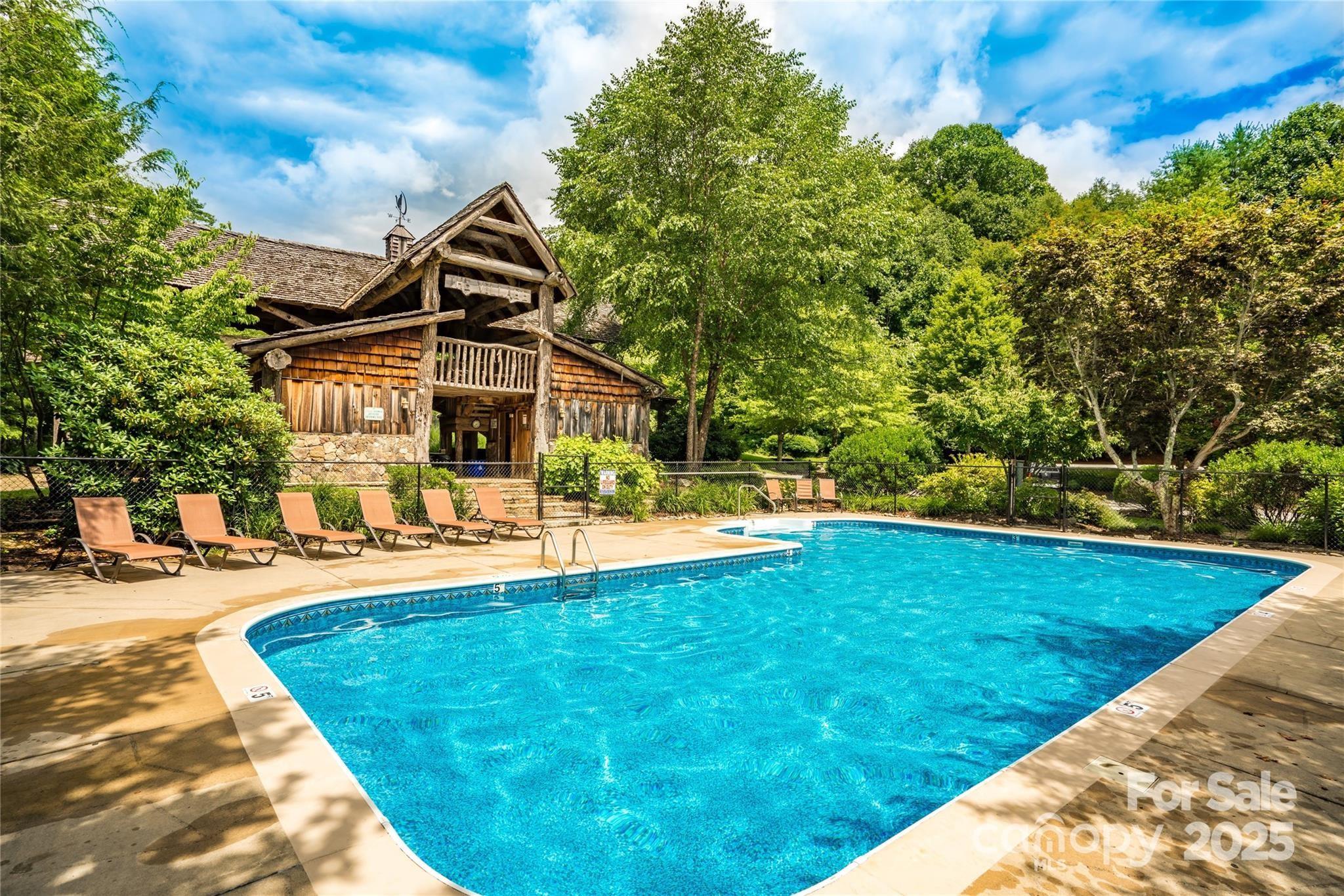 Wolf Laurel - Residential