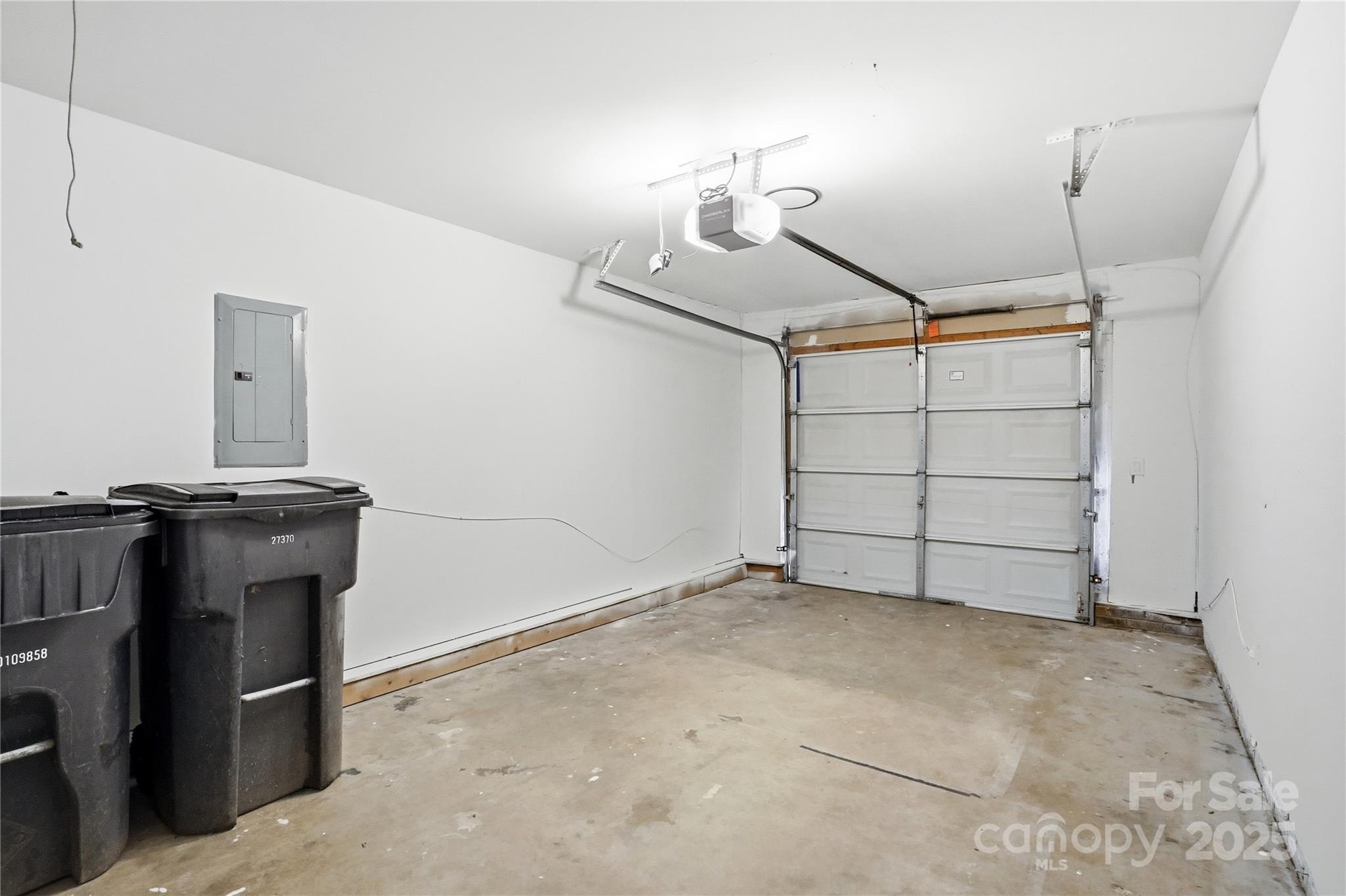 Jordans Pond - Residential