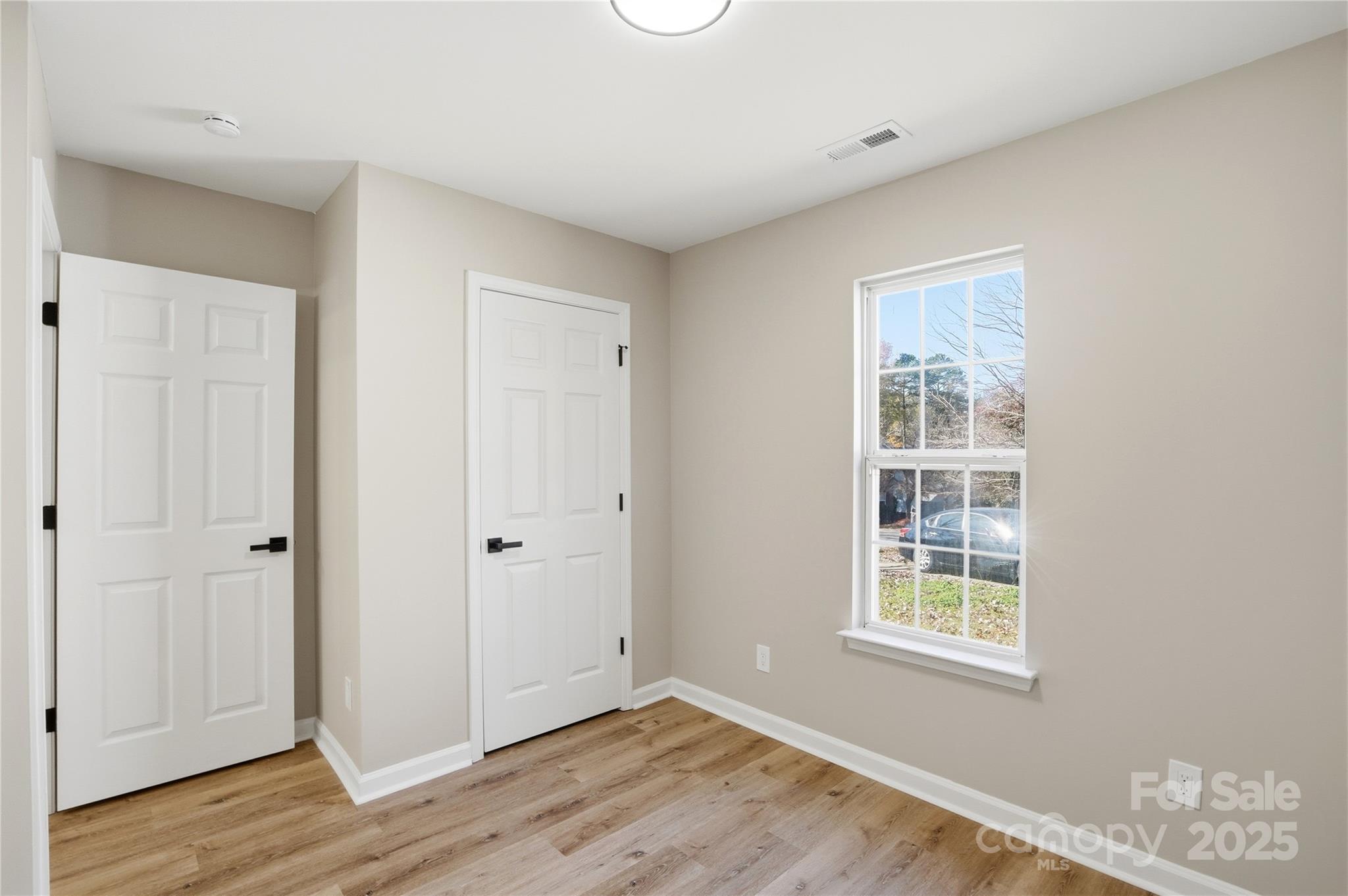 Jordans Pond - Residential