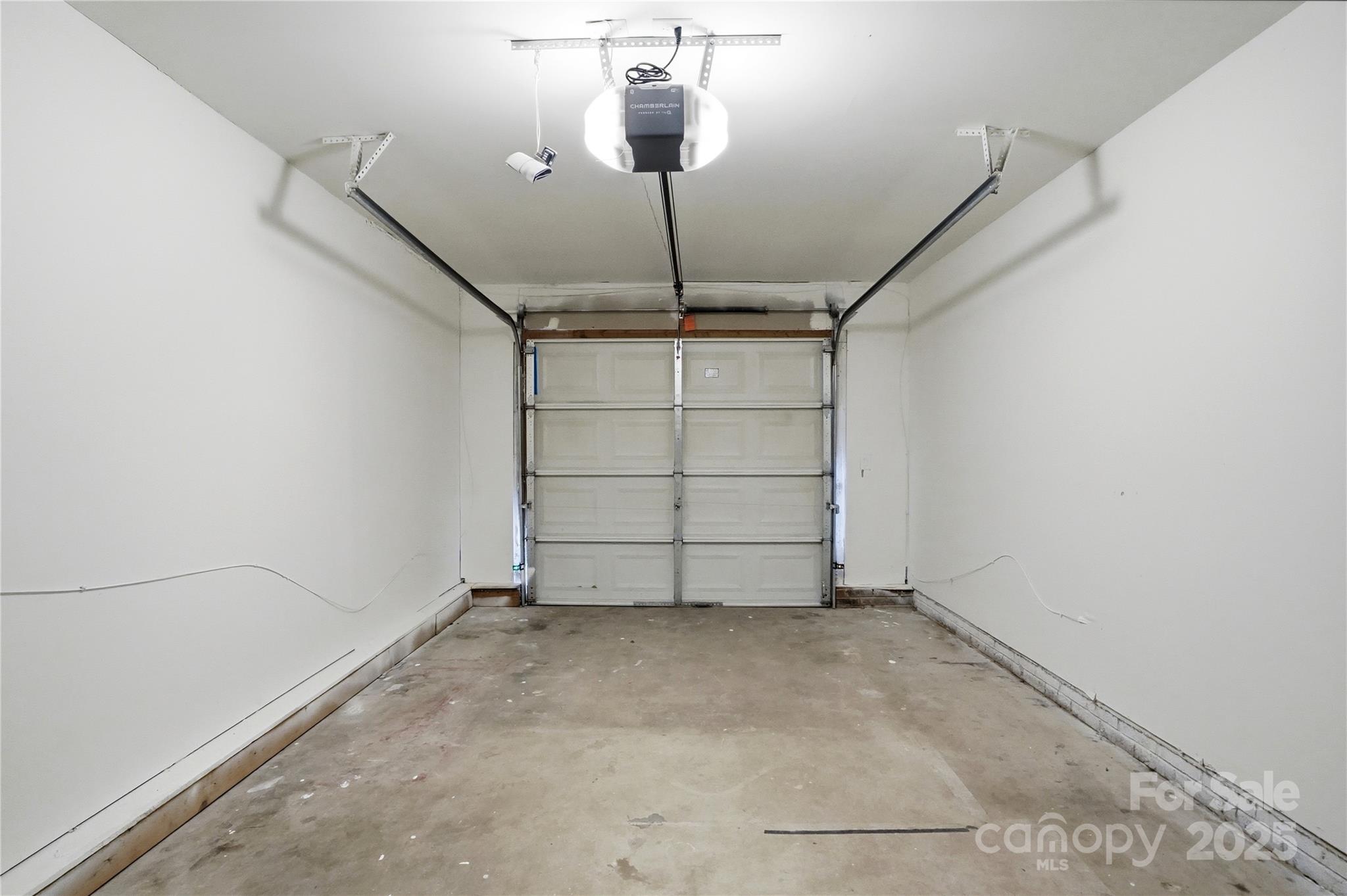 Jordans Pond - Residential