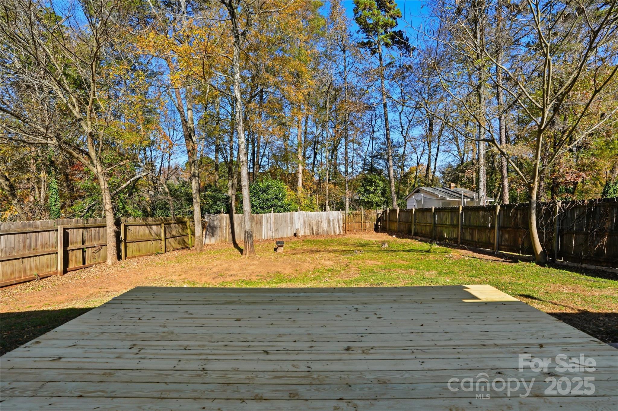 Jordans Pond - Residential