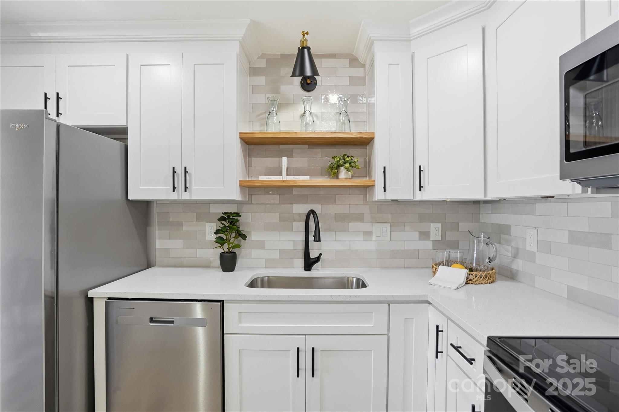 Jordans Pond - Residential