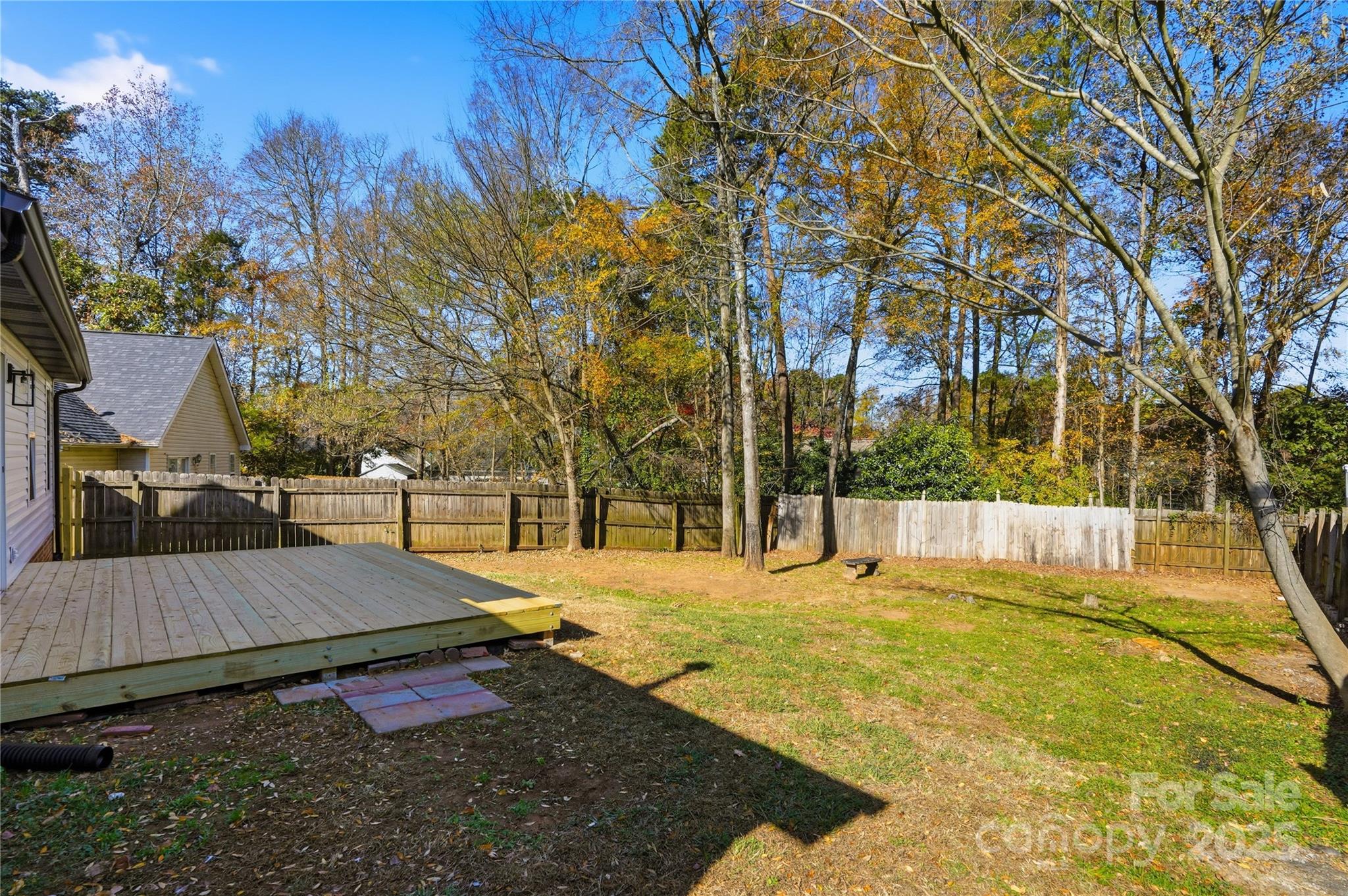 Jordans Pond - Residential