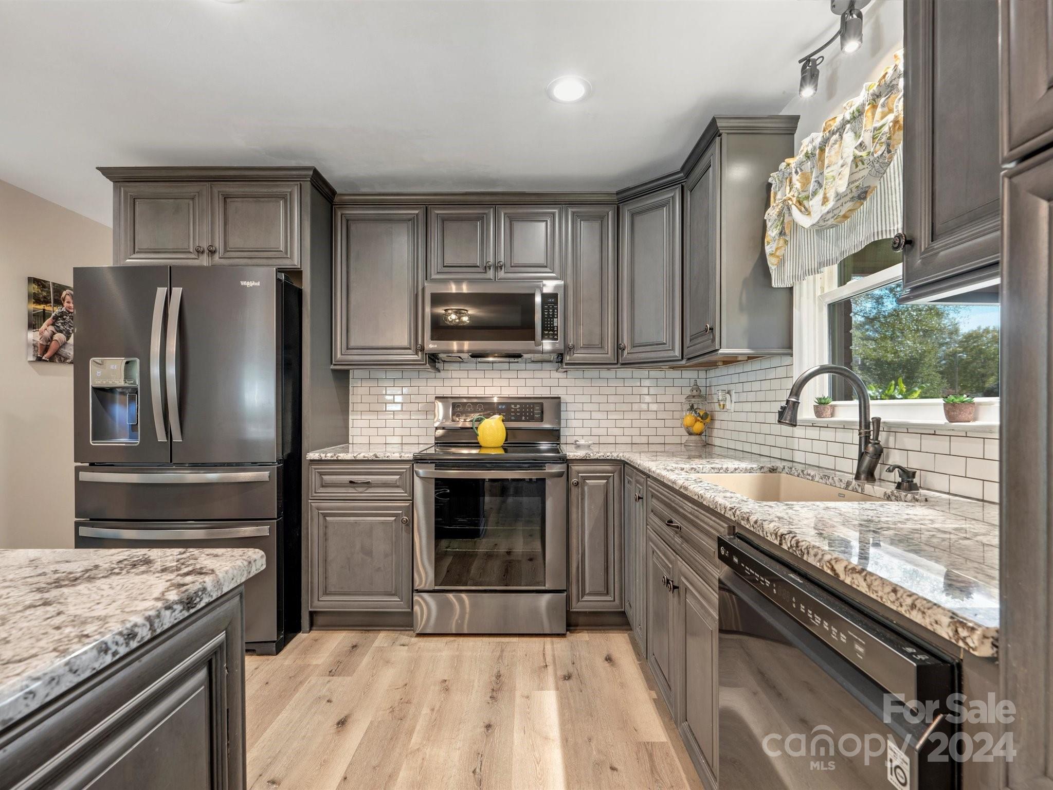 Wedgewood - Residential