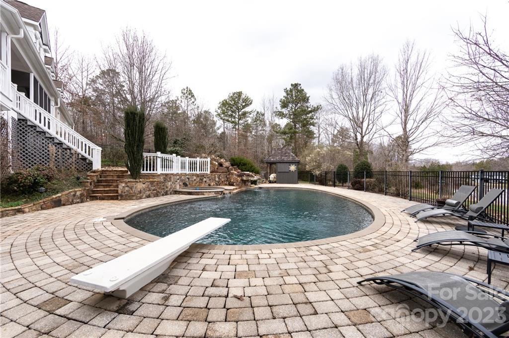 Oldstone Forest - Residential