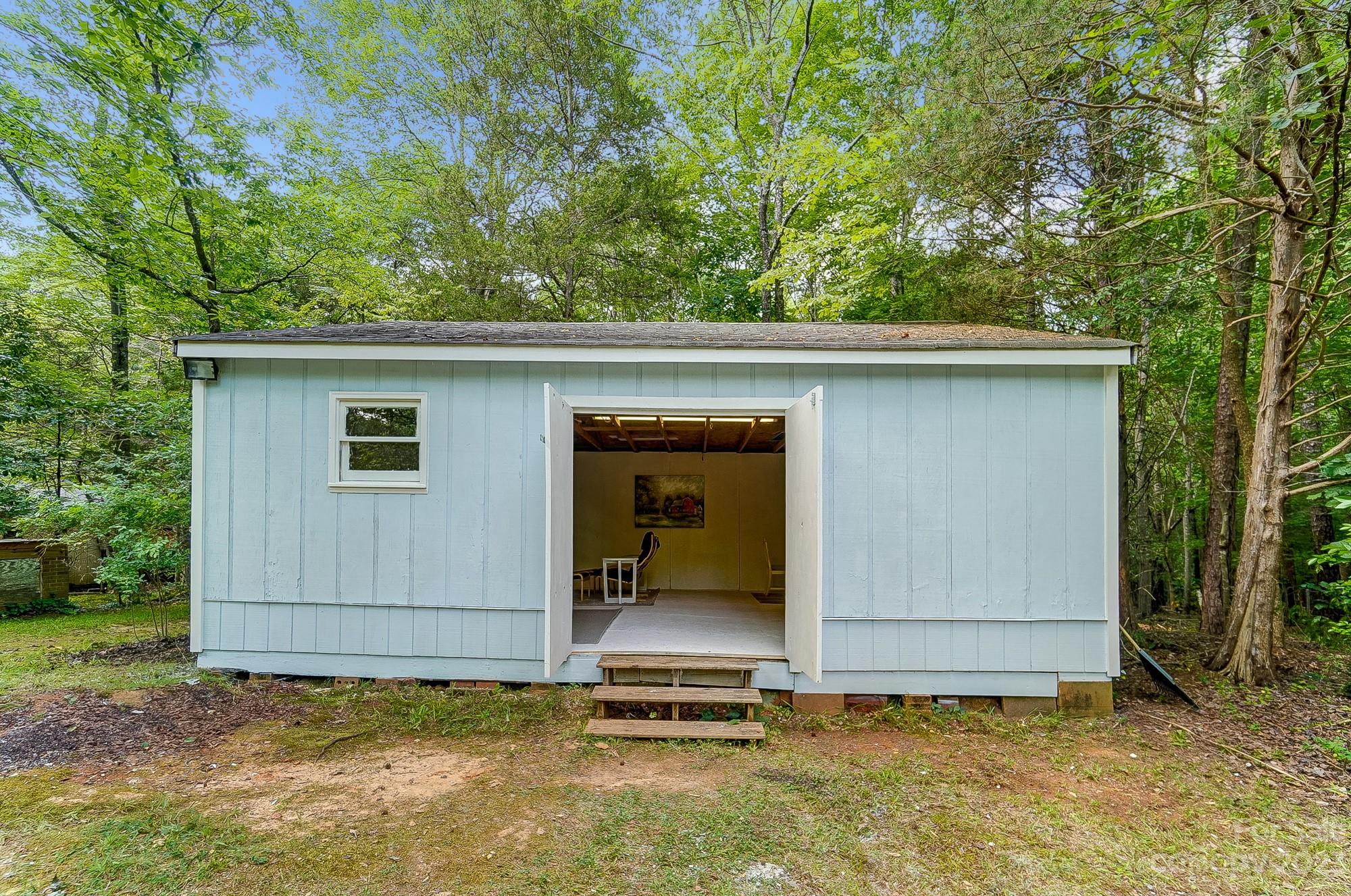 Whispering Pines - Residential