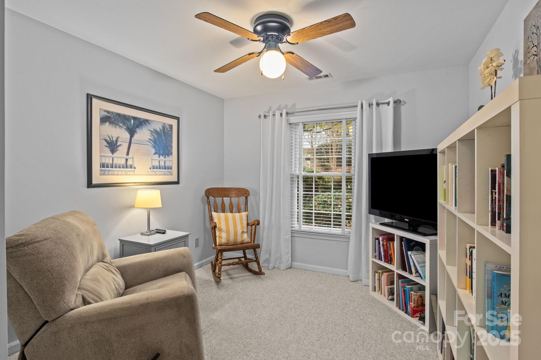 Davis Lake - Residential