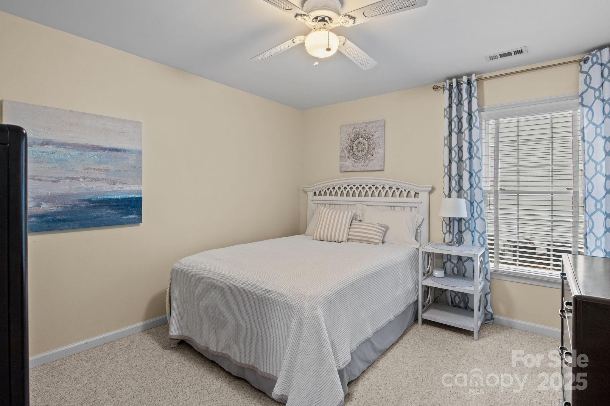 Davis Lake - Residential