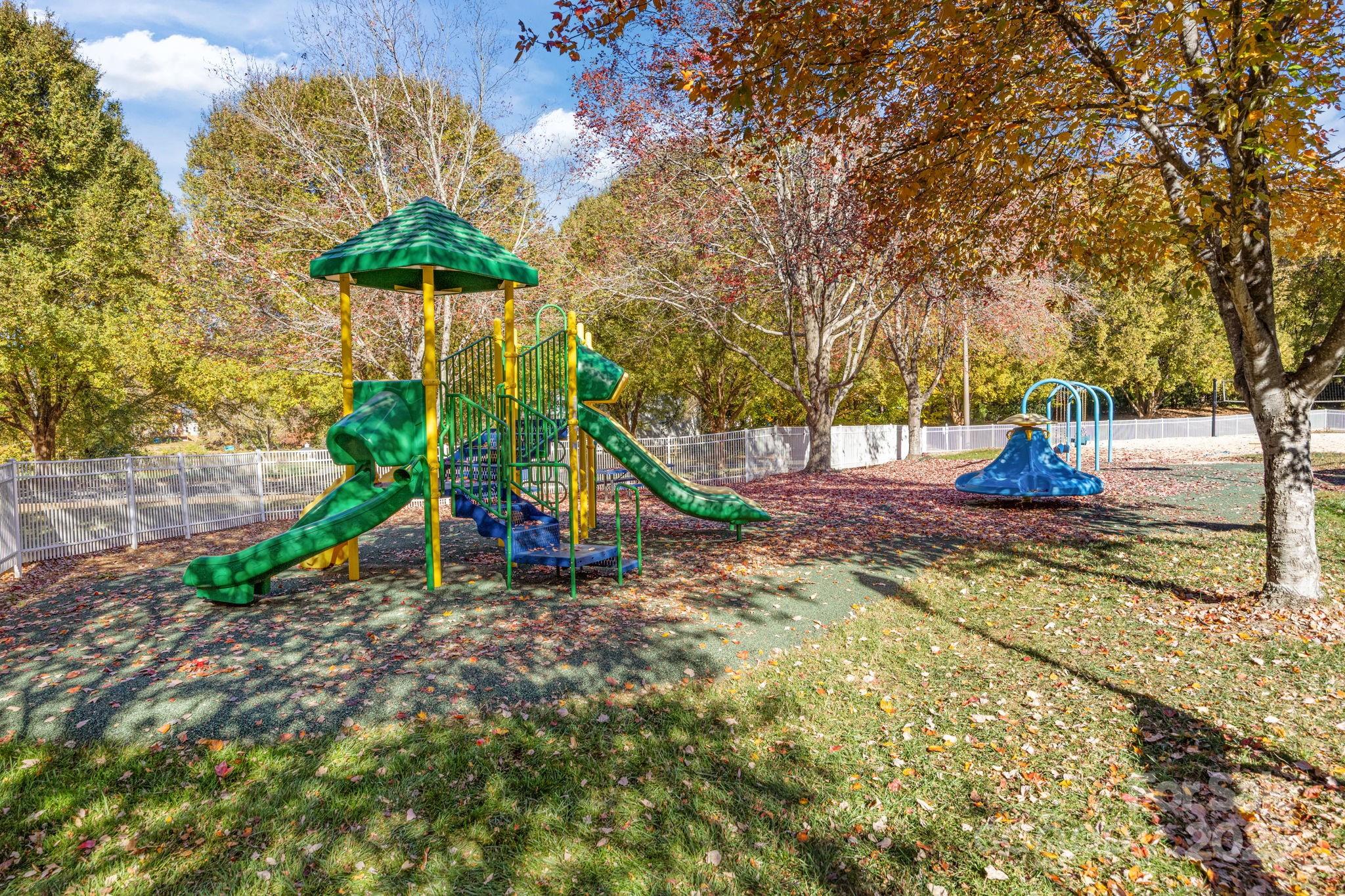 Davis Lake - Residential