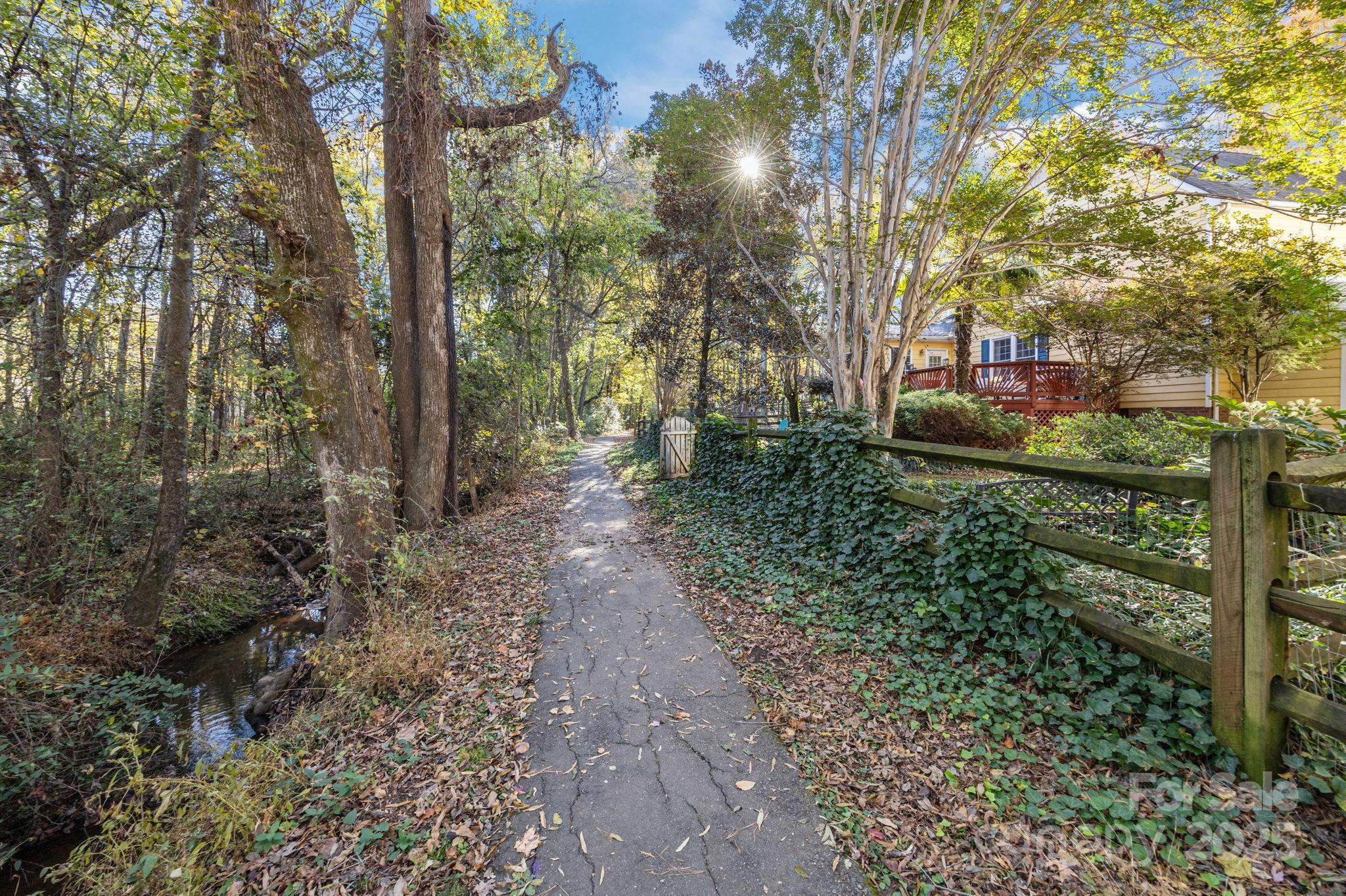 Davis Lake - Residential