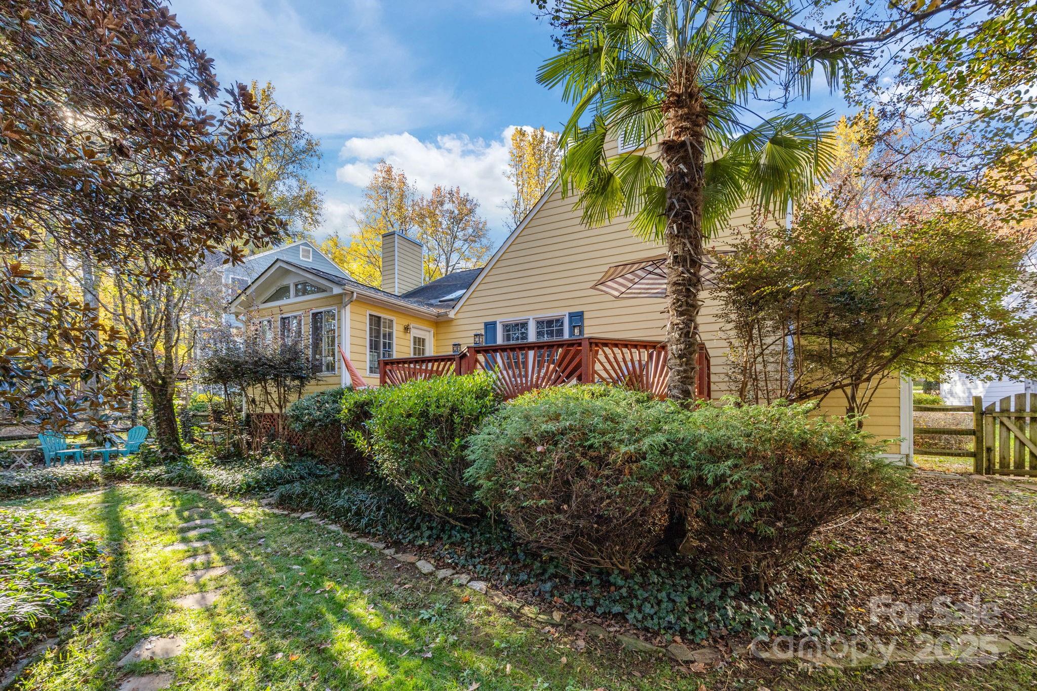 Davis Lake - Residential