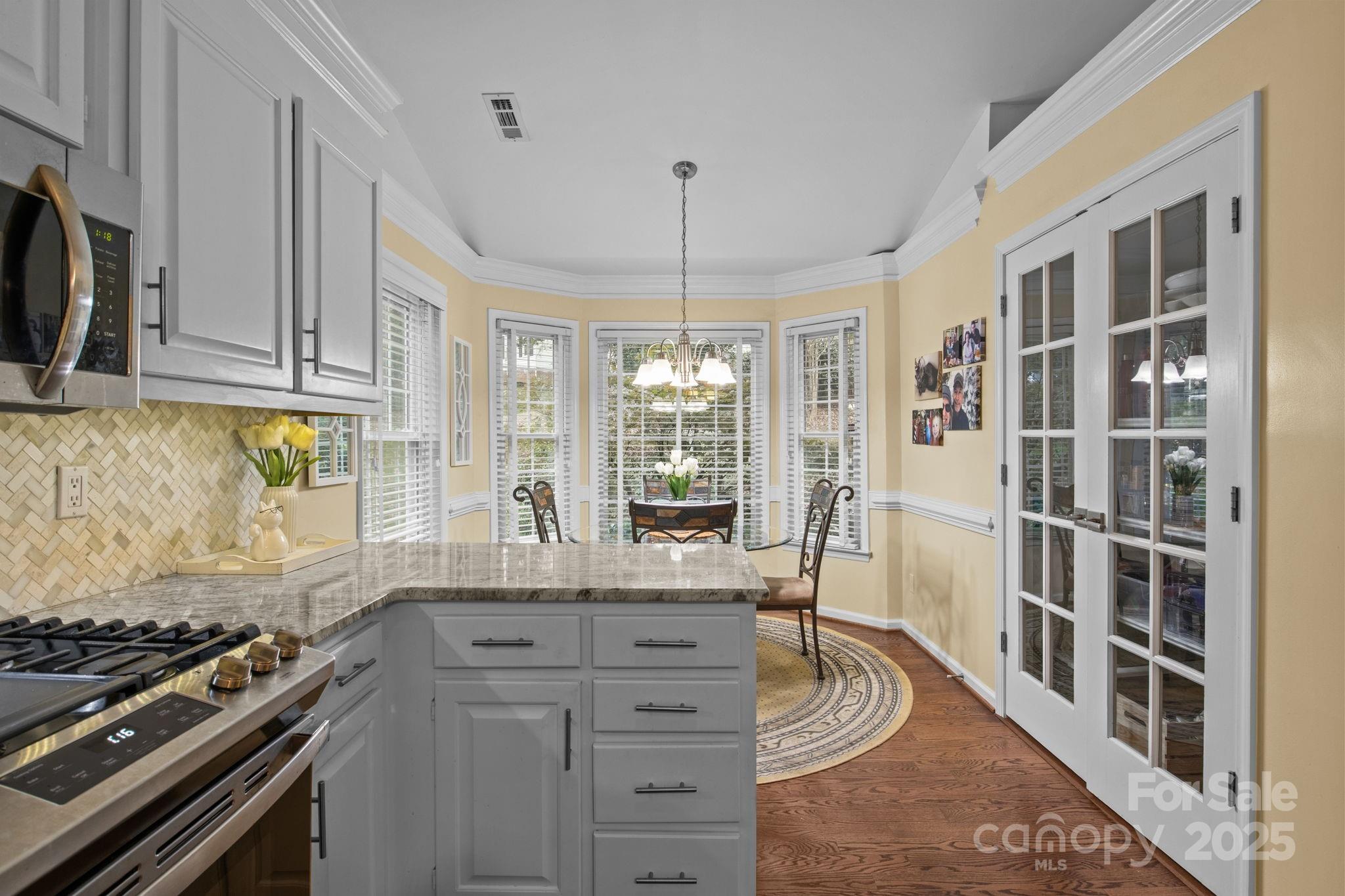 4729 Beech Crest Place