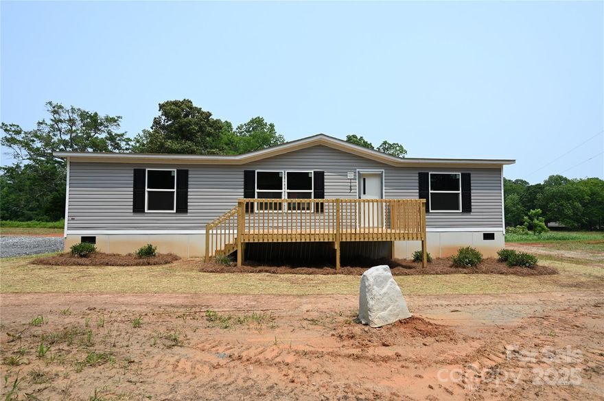 2025 1264 sq ft featuring 3 bed/2 bath Split floorplan situated on 1 acre. eBuilt home featuring: Solar Ready, Carrier HVAC, Rheem highbred WH, Energy star appliances, LED lighting, and more! 

 Home qualifies for USDA, VA, FHA and Conventional loans!