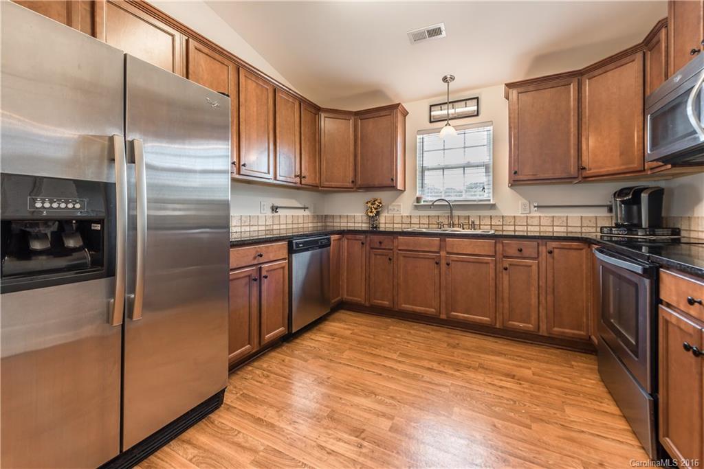 Faulkner Ridge - Residential