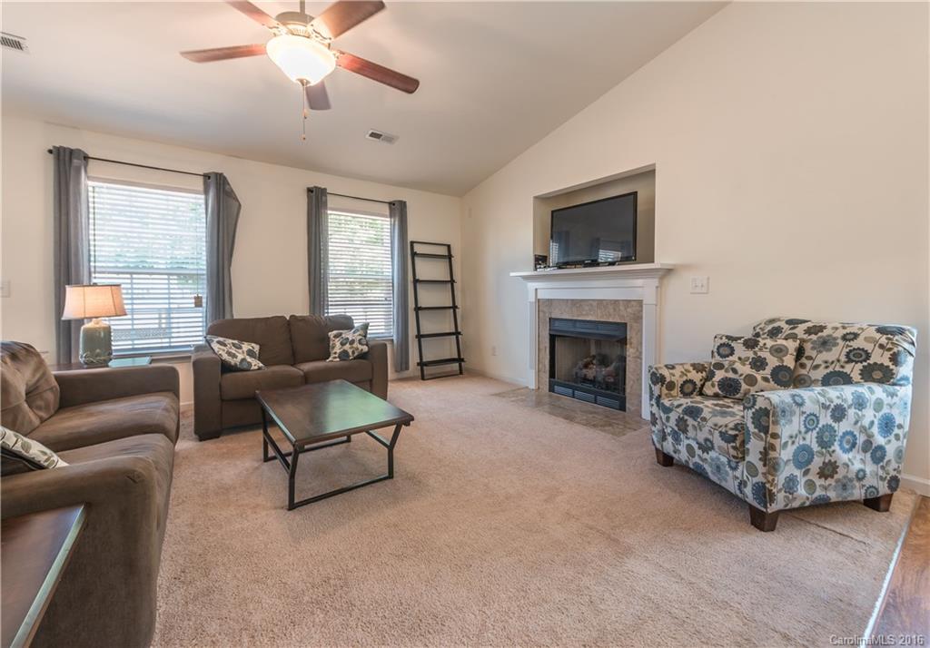 Faulkner Ridge - Residential