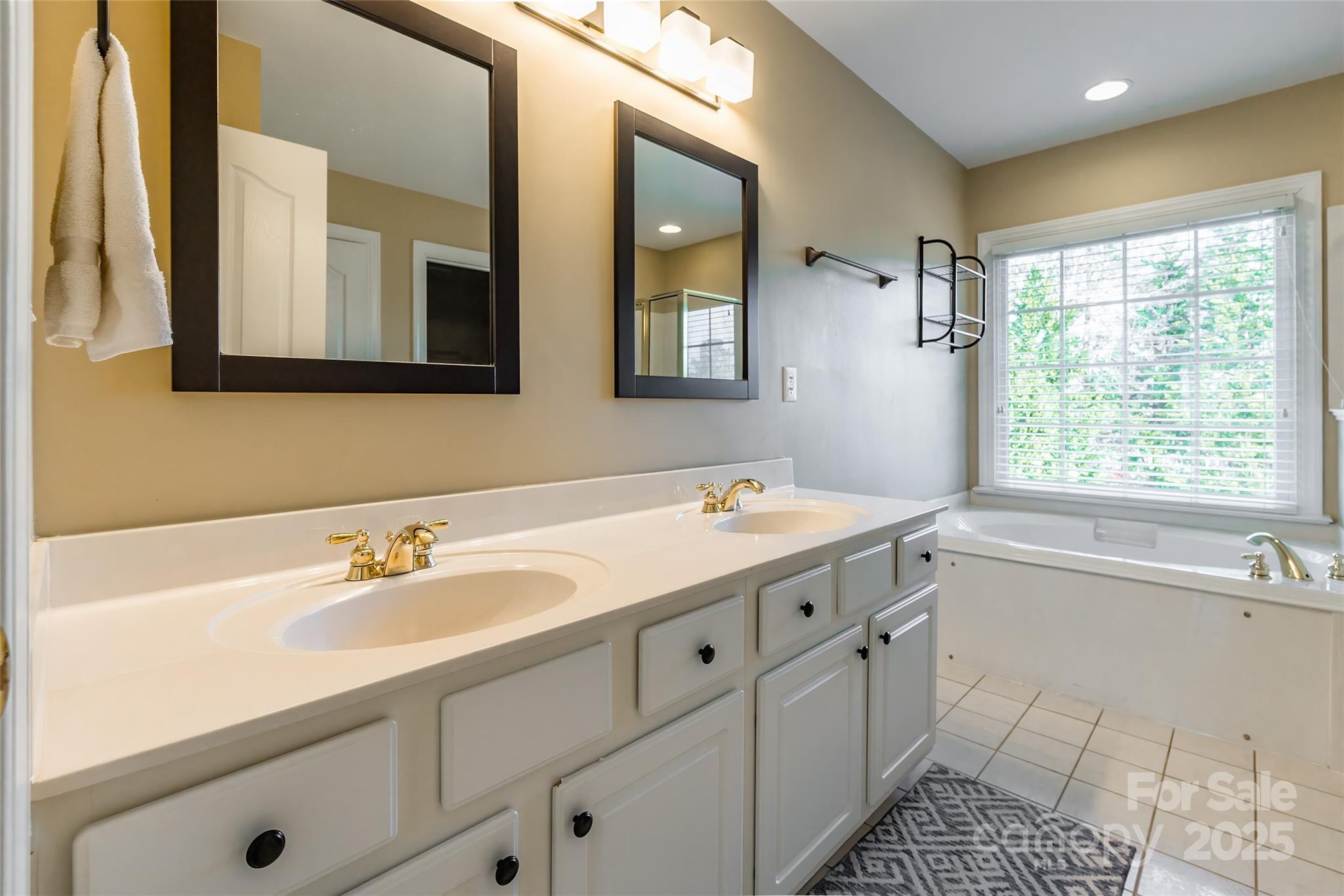 Waterford Glen - Residential