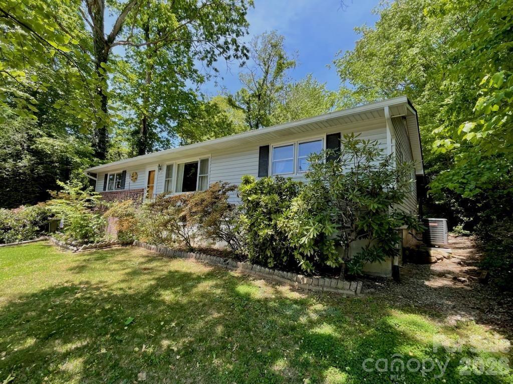 213 N Park Lane