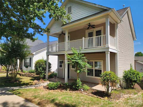 Photo of 8804 Arrowhead Place Lane, Cornelius, NC 28031 (MLS # 4396773)