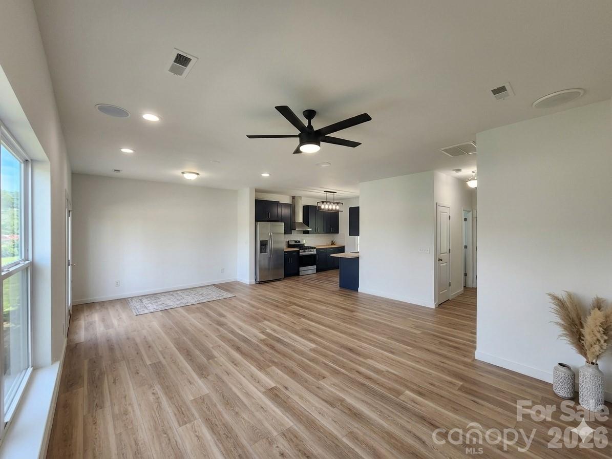 8804 Arrowhead Place Lane