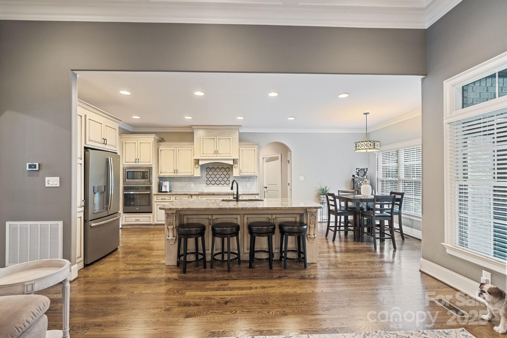 Beacon Pointe - Residential