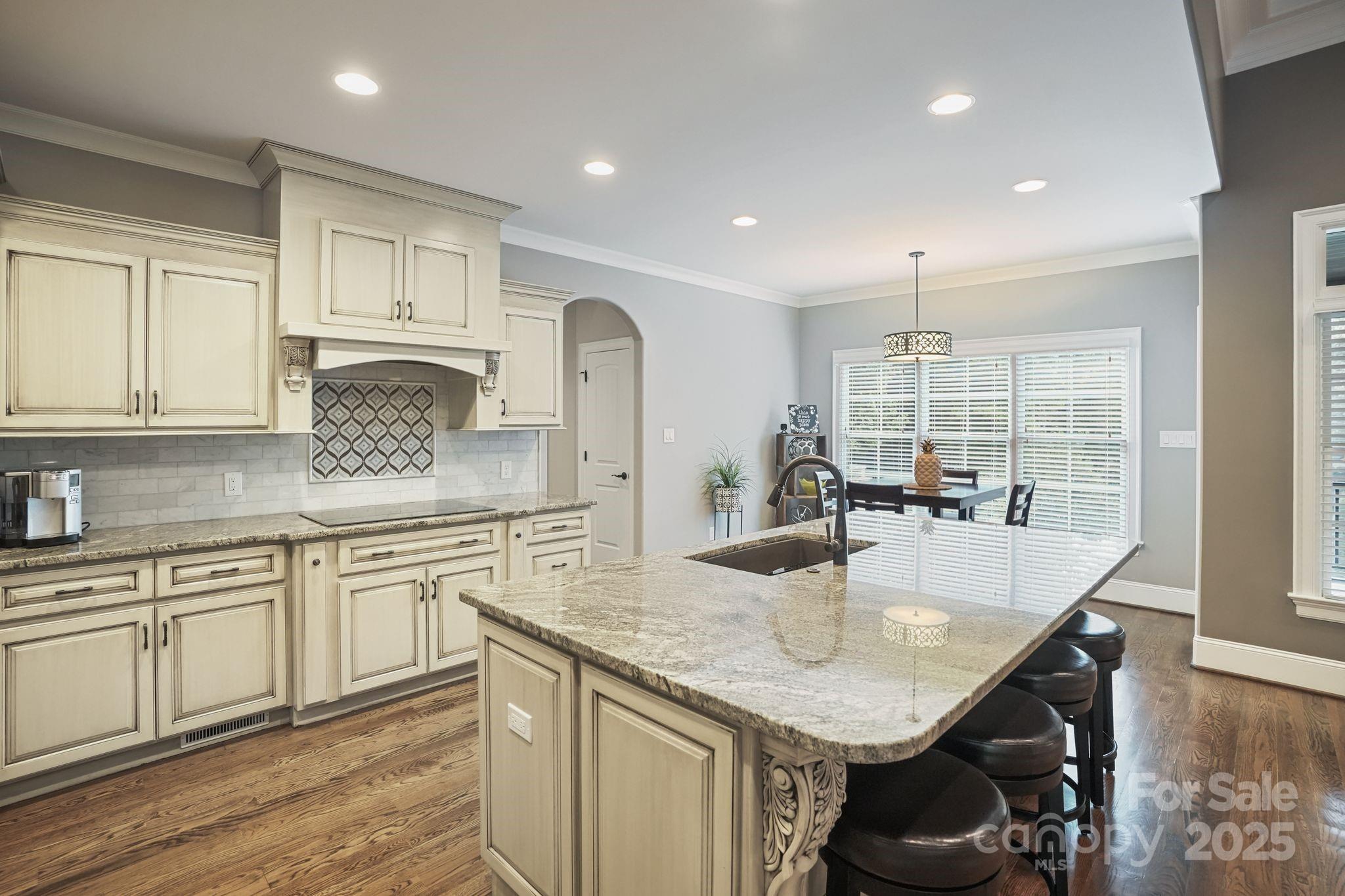 Beacon Pointe - Residential