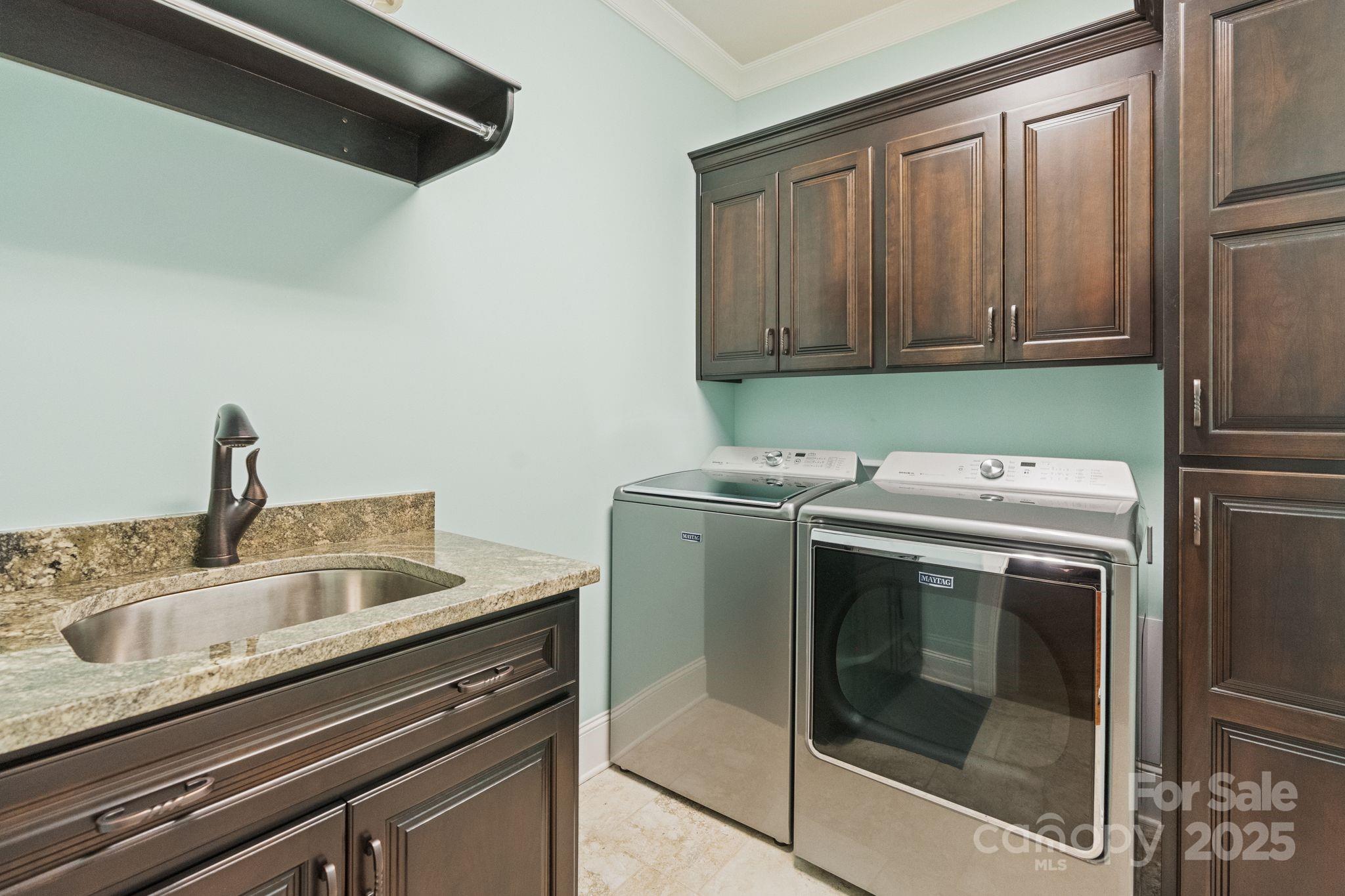 Beacon Pointe - Residential