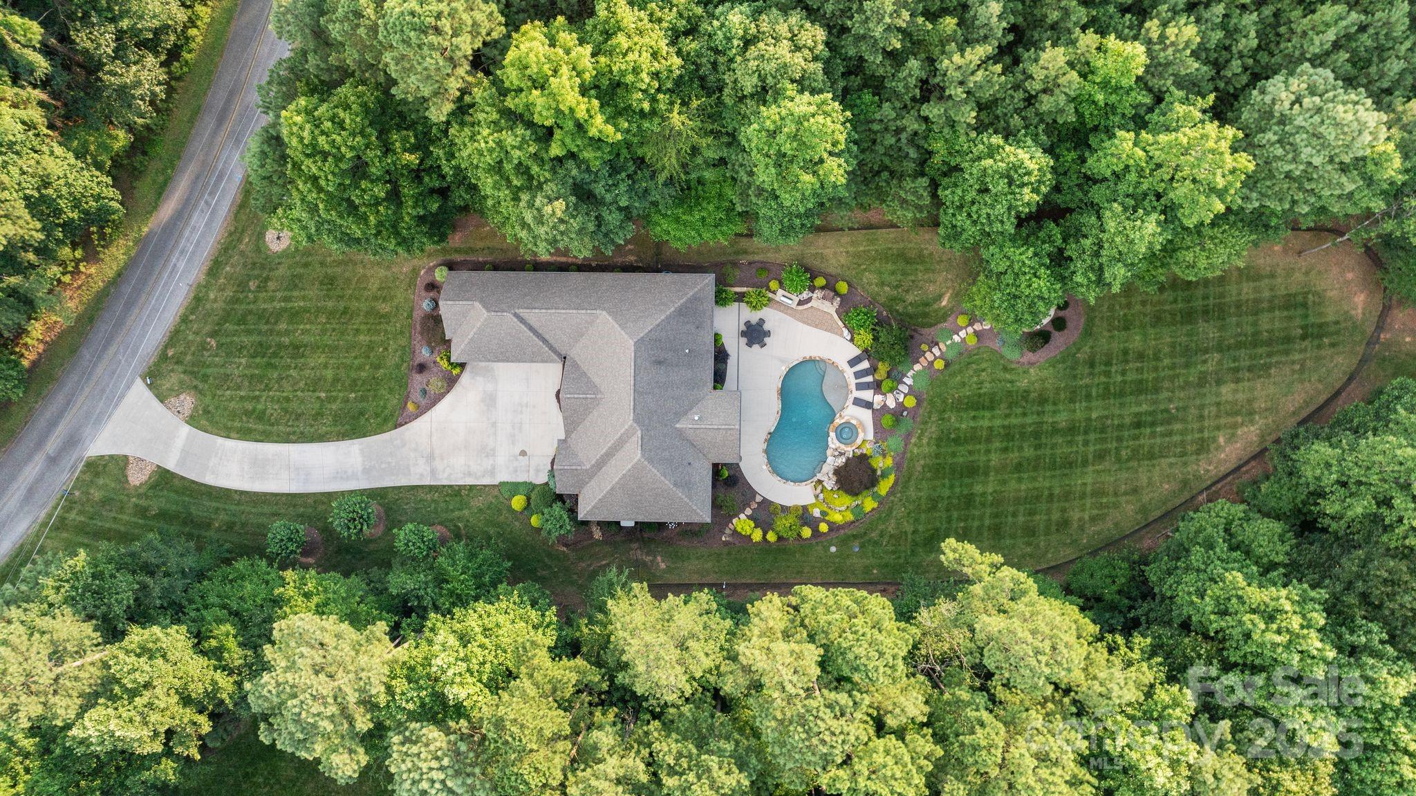 Beacon Pointe - Residential