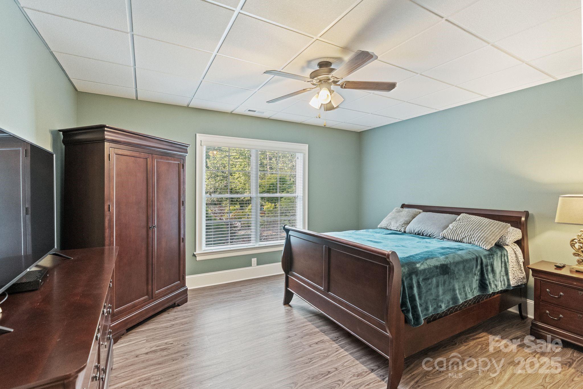 Beacon Pointe - Residential