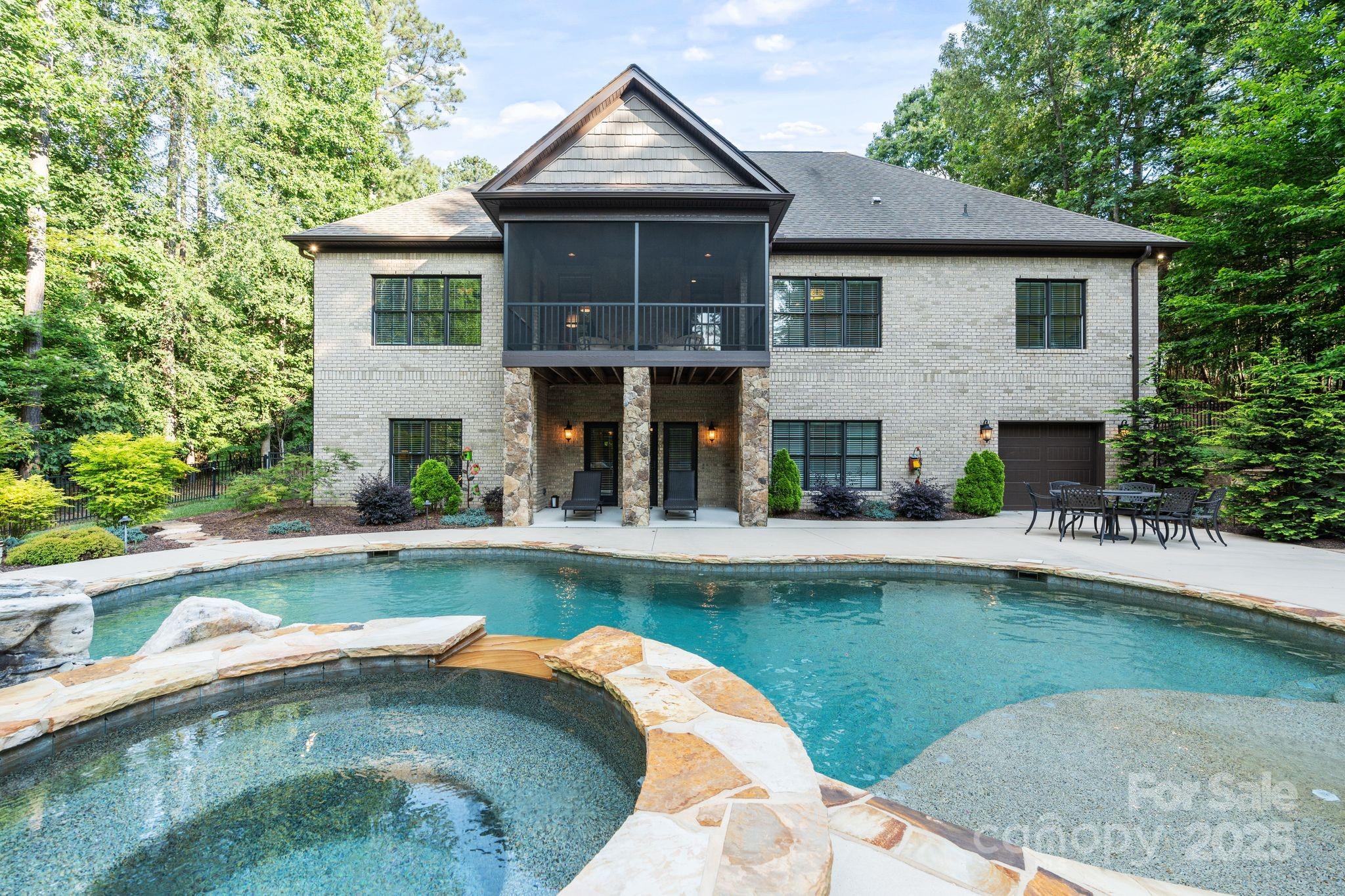 Beacon Pointe - Residential