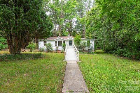 Photo of 215 Merchant Street, Asheville, NC 28803 (MLS # 4391870)