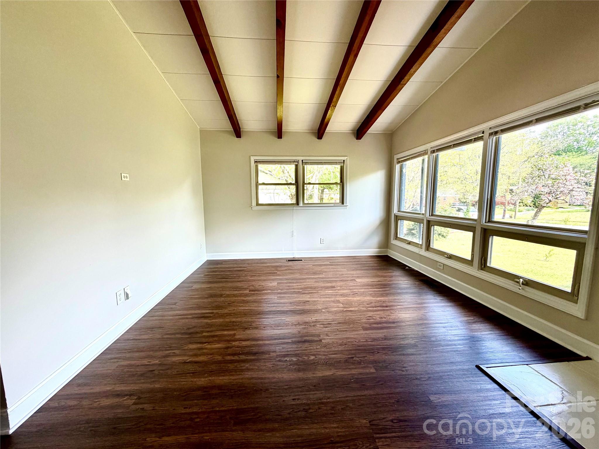 1511 Briarfield Drive