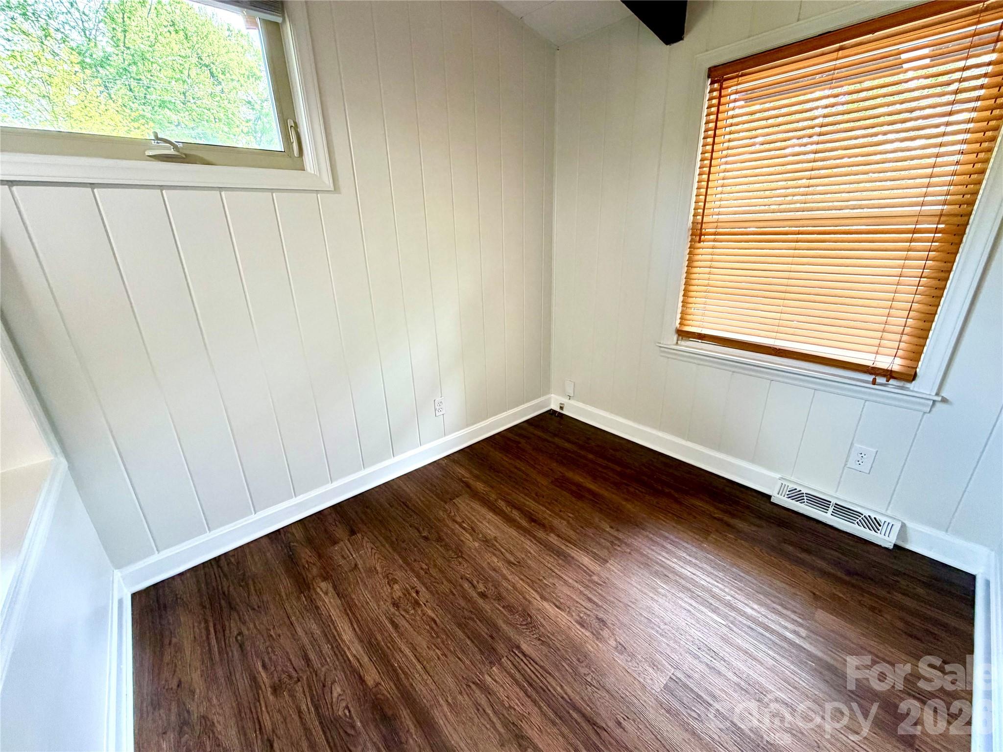 Sheffield Park - Residential