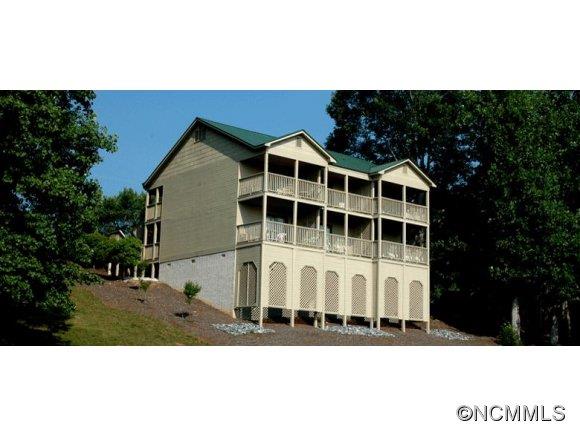 Rumbling Bald on Lake Lure - Residential