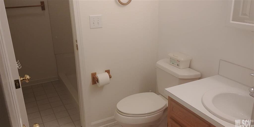 White Oak Manor - Residential