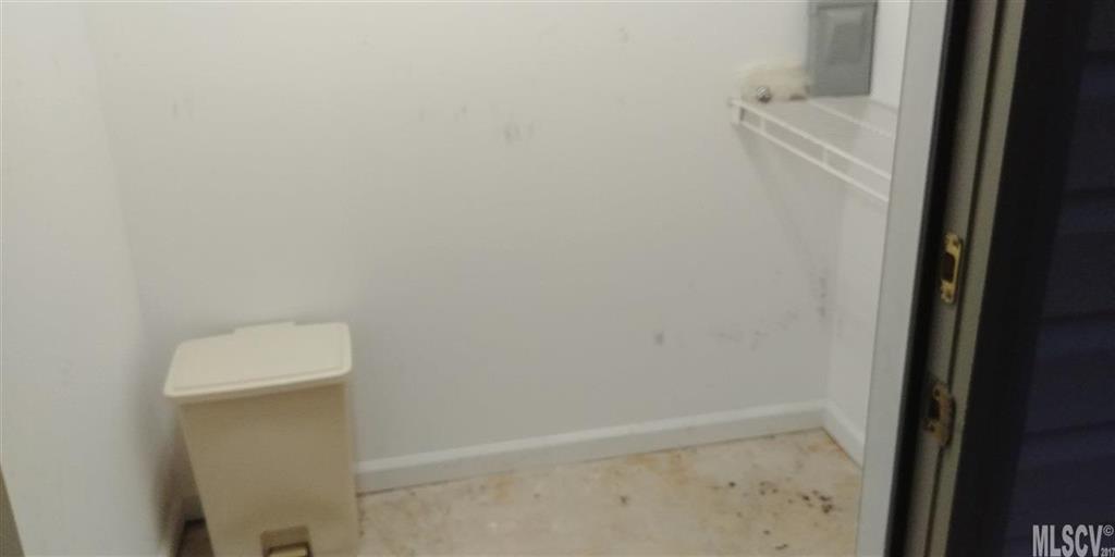 White Oak Manor - Residential