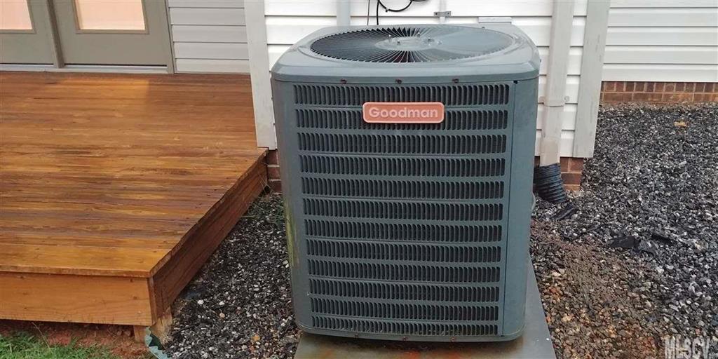 White Oak Manor - Residential