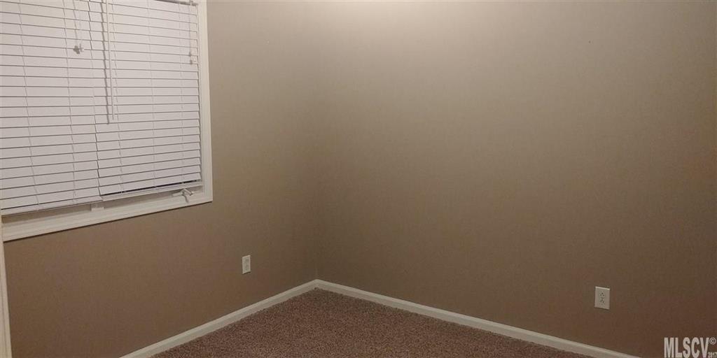 White Oak Manor - Residential