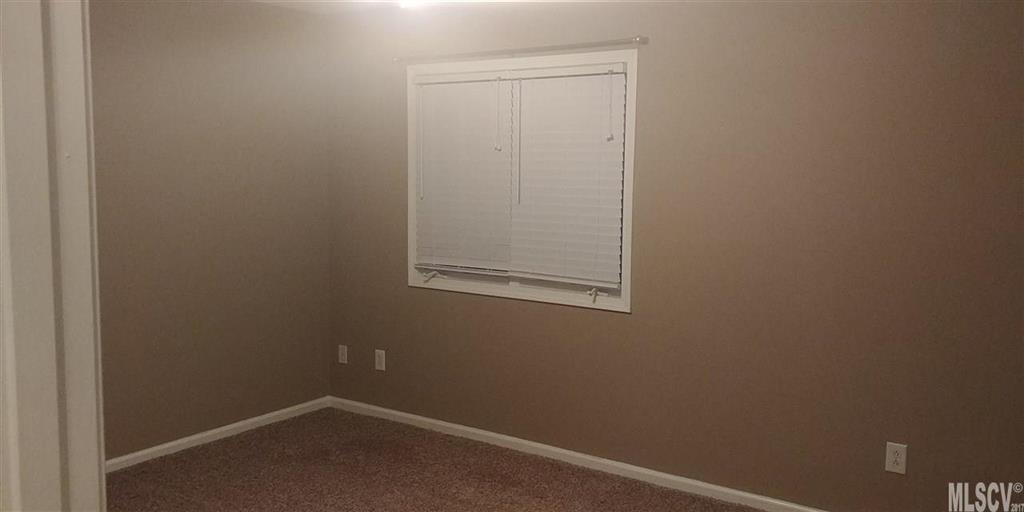 White Oak Manor - Residential