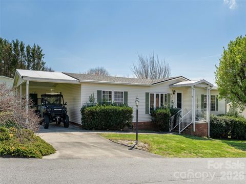 4 N Marjorie Lane Hendersonville NC 28792