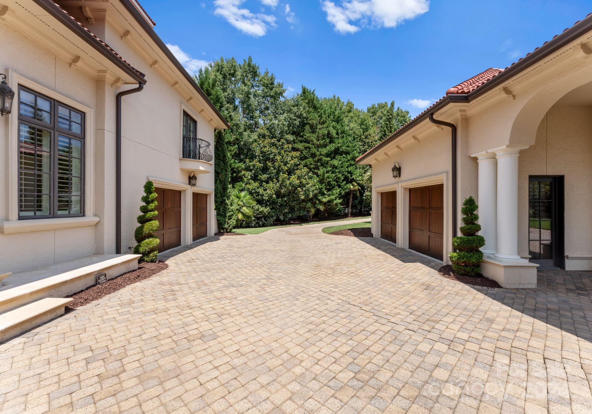 Seven Eagles - Residential