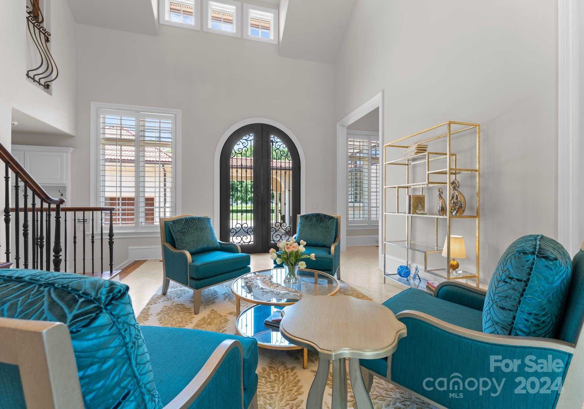 Seven Eagles - Residential