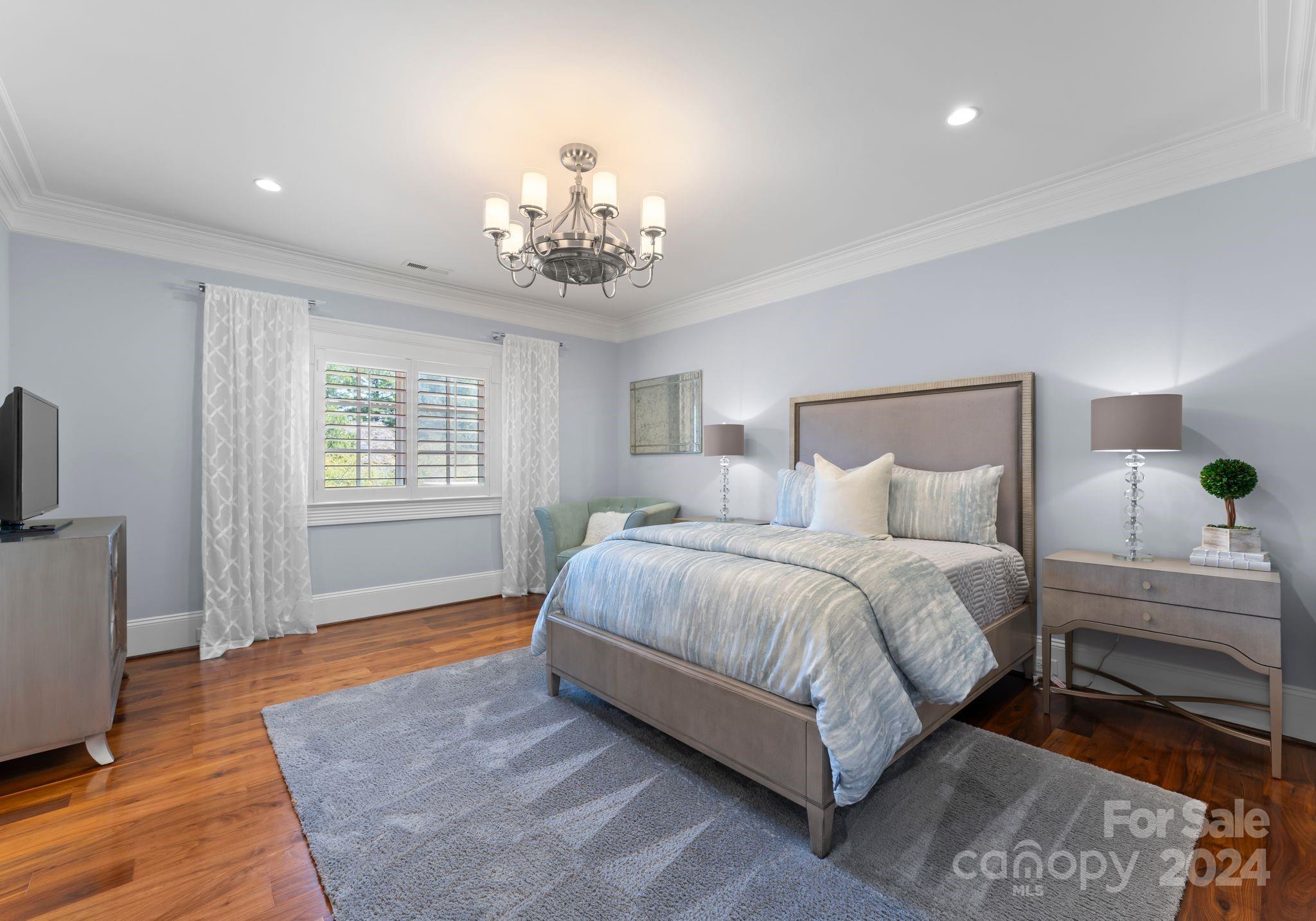 Seven Eagles - Residential