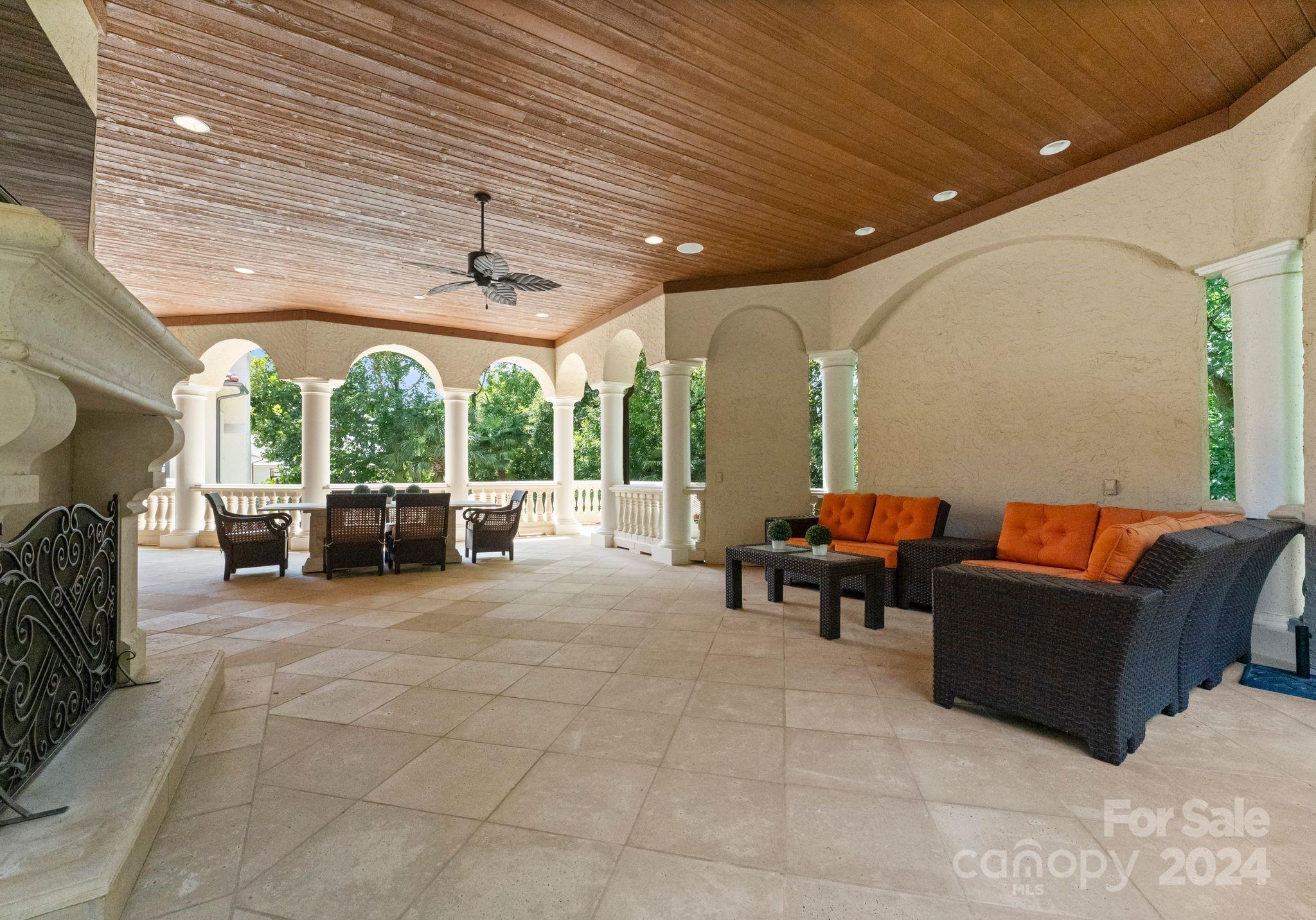 Seven Eagles - Residential