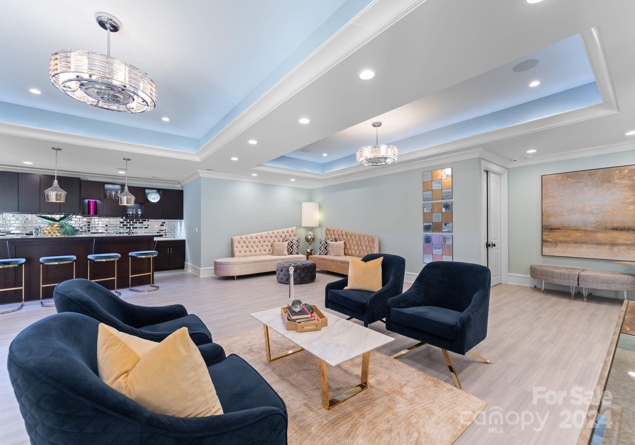 Seven Eagles - Residential