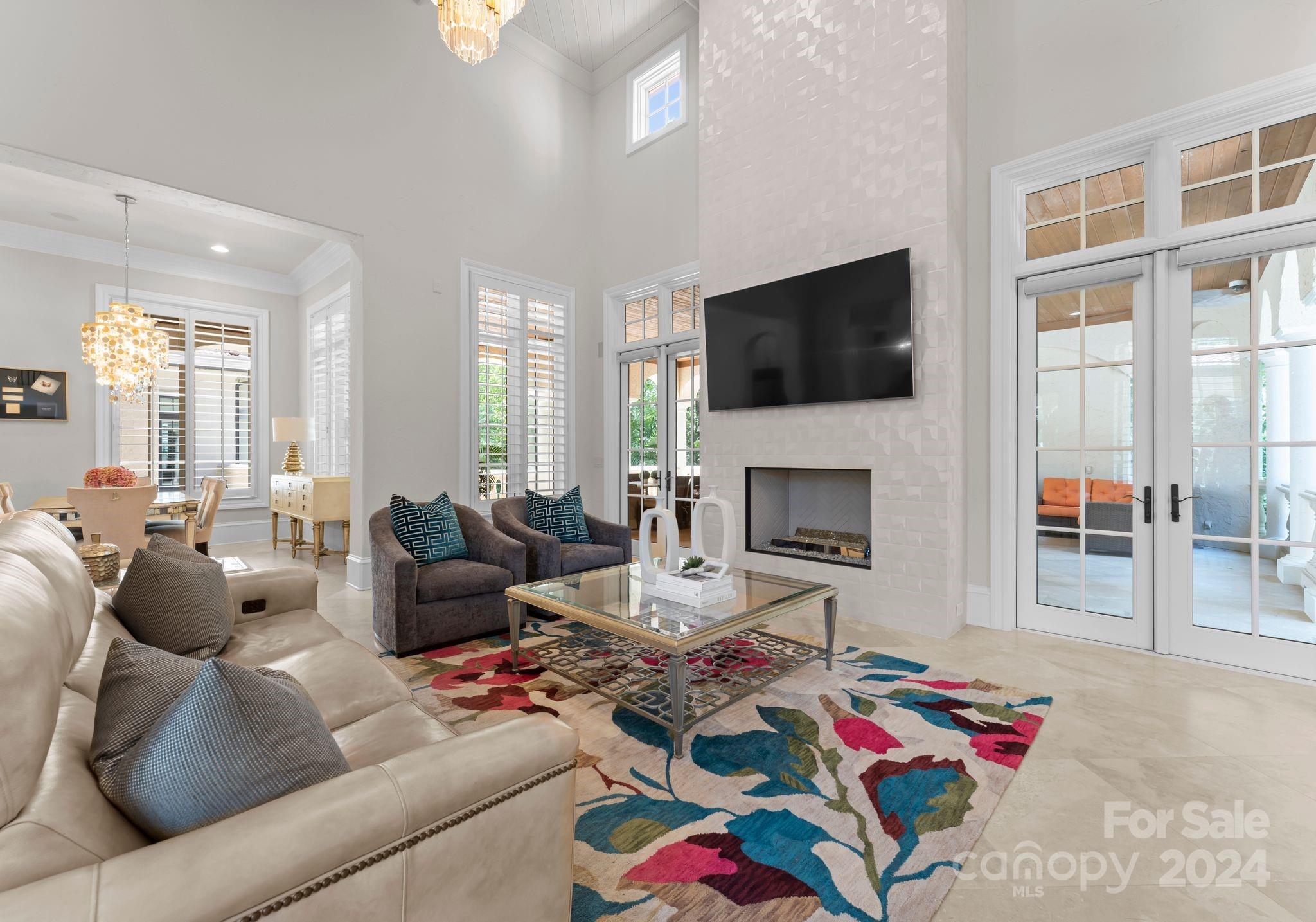 Seven Eagles - Residential