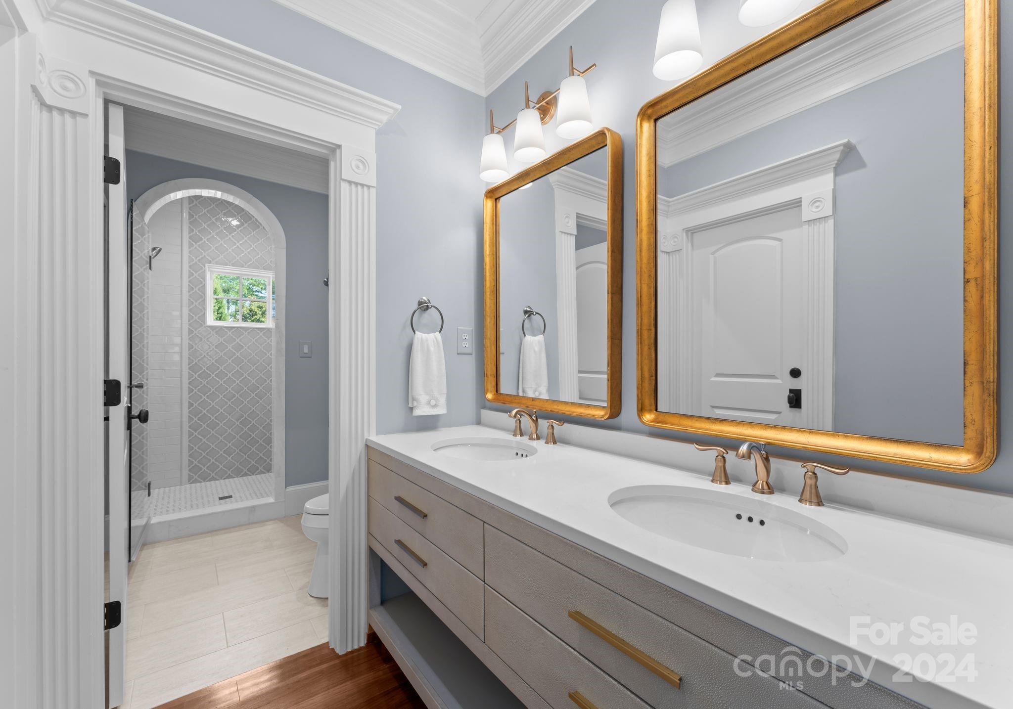 Seven Eagles - Residential