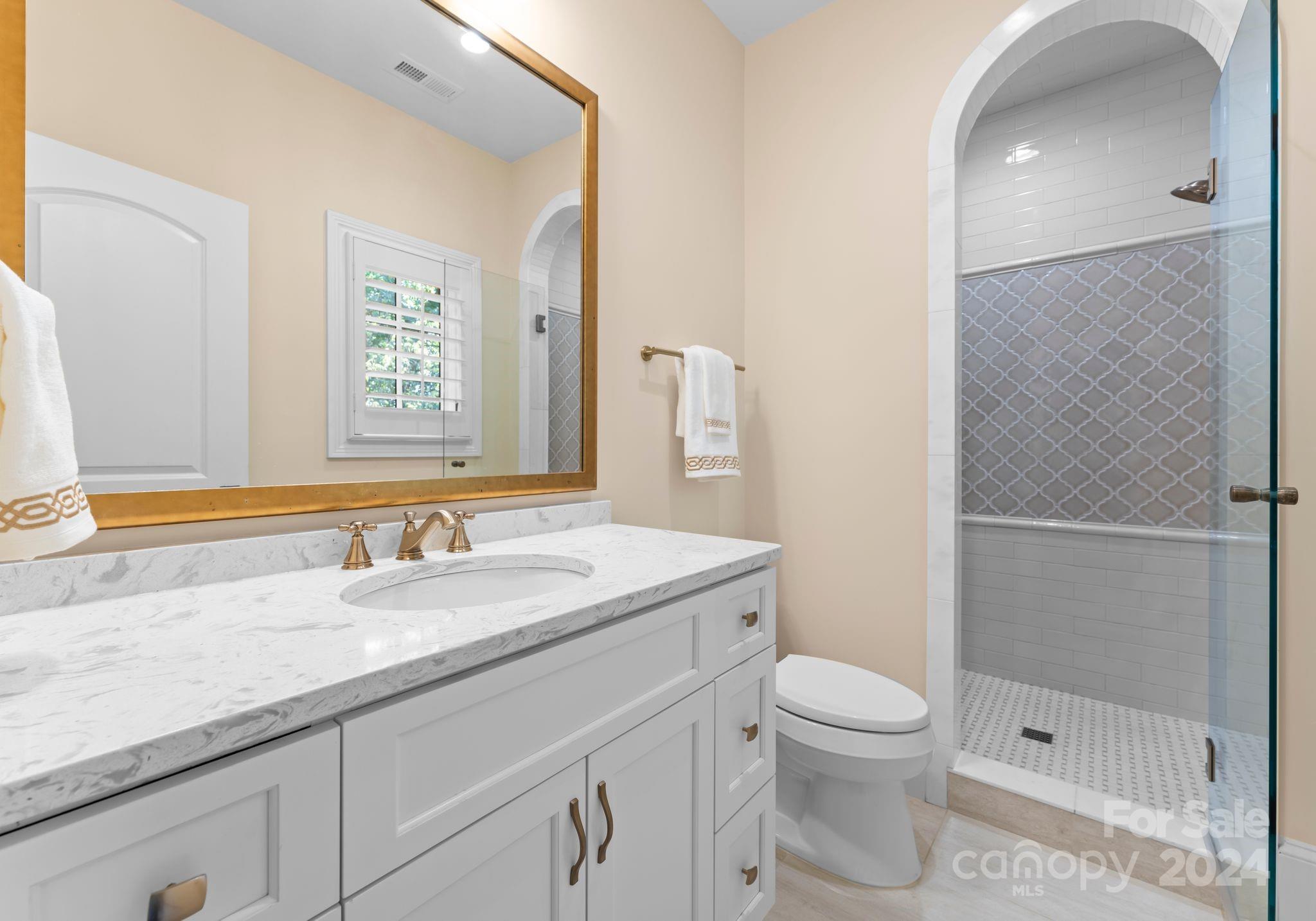 Seven Eagles - Residential