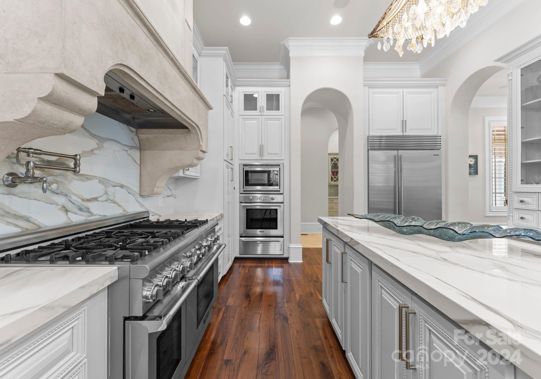 Seven Eagles - Residential